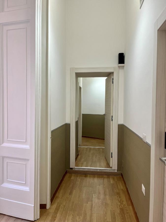 Nabab-Napoli Bed And Breakfast 외부 사진